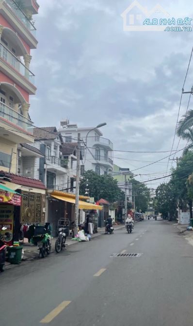 ĐẤT HIẾM - DƯƠNG QUẢNG HÀM - P6 - GÒ VẤP..-dt67m2 (4x16m) - 2
