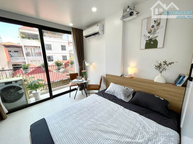 Cho Thuê CCMN 112 Hoàng Quốc Việt Cầu Giấy 30m2 Studio Ban Công Giặt Riêng Thang Máy Ô tô - 2