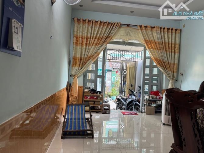 Bán nhà Phạm Văn Chiêu 3 tầng 70m2 Hẻm xe tải hơn 7 tỷ xíu - 2
