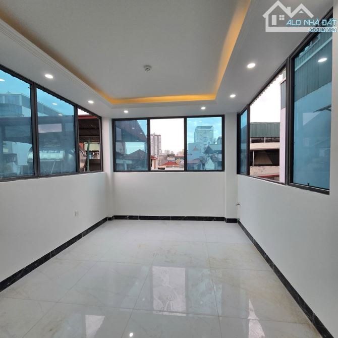BÁN NHÀ KHƯƠNG TRUNG DT 46M, 6T, 13 TỶ . - 2