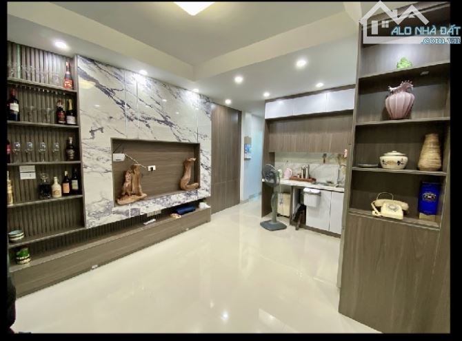 Nhà đẹp, 37m2 x 5 tầng, cao thoáng, full nội thất hiện đại, ở ngay, Giá 7.5 Tỷ - 2