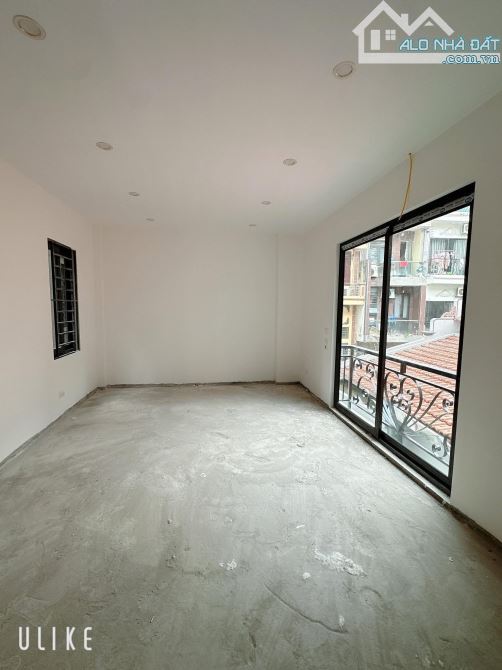 NGÕ 1 BÙI XƯƠNG TRẠCH - THANH XUÂN- 2 THOÁNG ,  30M -5 TẦNG - 7,45 TỶ NGÕ 3 GÁC ,50m RA Ô - 3
