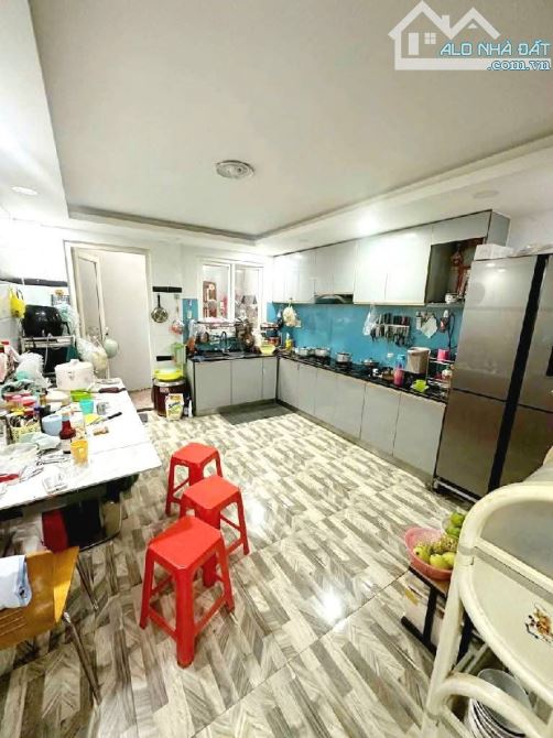 SIÊU PHẨM BÌNH TÂN TÊN LỬA,KINH DƯƠNG VƯƠNG 4 TẦNG,64M2,(4×16),6PN ĐƯỜNG XE TẢI,NHỈNH 8 xx - 3
