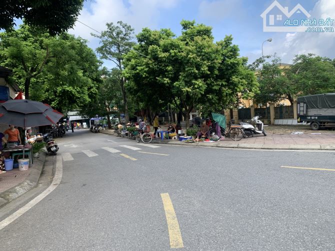 PHỐ BÁT KHỐI 150/165M-TIỀN HẬU10.5M.21.6 TỶ Ô TÔ TRÁNH NGÕ THÔNG Ô BÀN CỜ KINH DOANH - 3