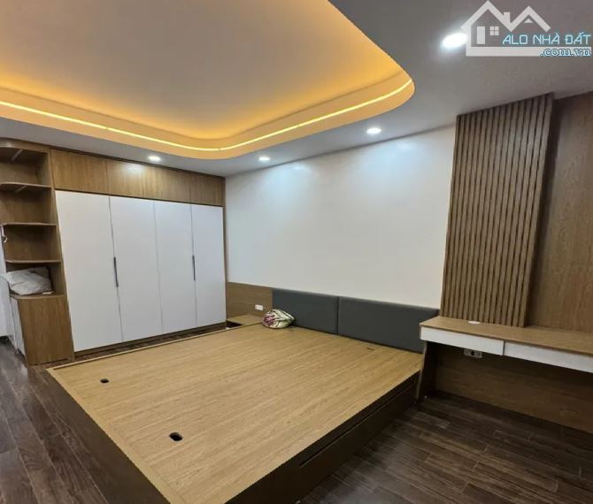 Chính chủ bán gấp nhà Cầu Giấy để mua biệt thự, nhà 50m2, 6 tầng, giá 15.6 tỷ. - 3