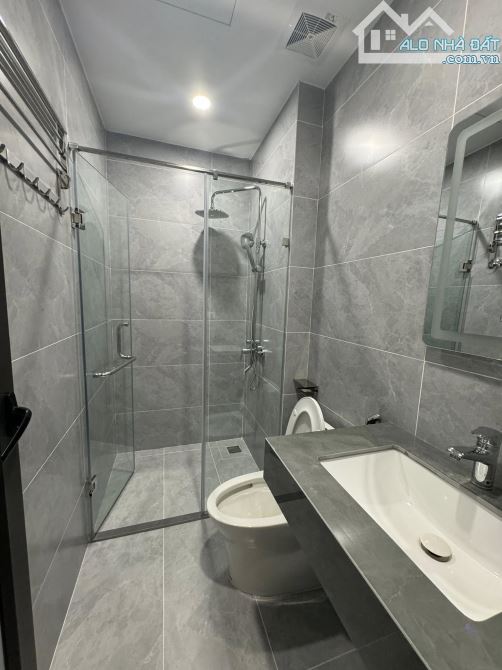 Cực phẩm Apartment Trích Sài Lạc Long Quân view Hồ Tây 100m² 9 tầng lô góc dòng tiền 41 tỷ - 3