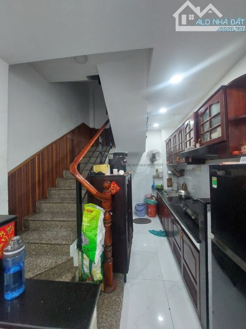 ✨ VỊ TRÍ VÀNG – NHÀ ĐẸP QUẬN 10 ✨ Nguyễn Tiểu La, Q.10. . Diện tích: 3m x 10m. - 3
