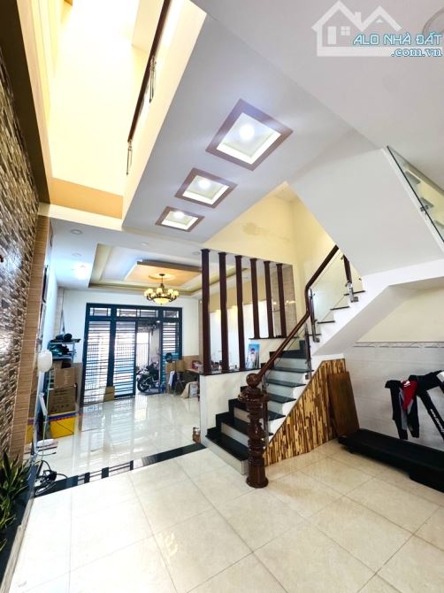 MẶT TIỀN LỘ 6M -  LIÊN KHU 4-5 -NHÀ 4 TẦNG 5*20 - Ở VÀ KINH DOANH SẢN XUẤT. CHỈ NHỈNH 6 TỶ - 3