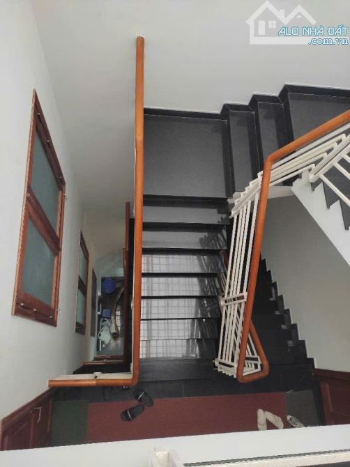 Bán nhà 4 tầng, Đường số 47, Quận 7. DT 60m2, full nội thất. Chỉ 11tỷ - 3