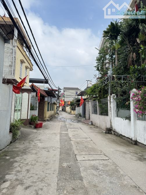 BÁN 70M ĐẤT TRỤC CHÍNH MAI HIÊN ĐÔNG ANH - MẶT 2 Ô TÔ TRÁNH - GIÁ CHỈ 120TR/1M2 - 3
