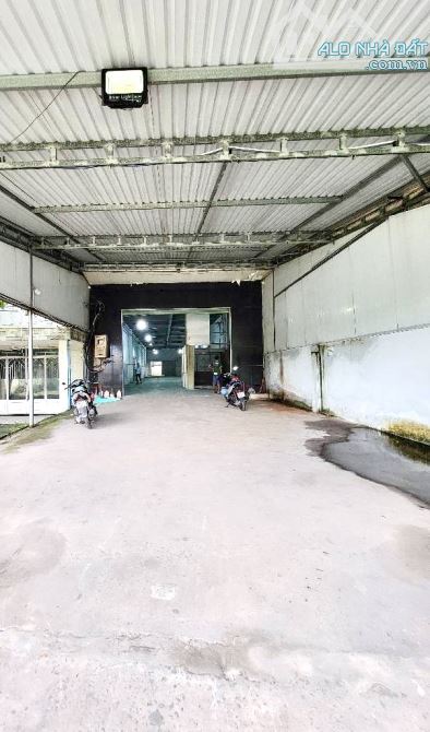BÁN NHANH - KHO XƯỞNG MẶT TIỀN TRẦN VĂN GIÀU - DT 250M - FULL THỔ CƯ - 2 TẦNG - CÓ 4PN - S - 3