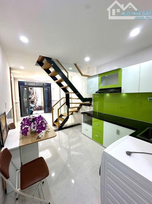 🚗 nhà xe hơi đỗ cửa – cách mặt tiền ô tô huỳnh văn nghệ, p.15, tân bình chỉ 30m  🏠 kết c - 3