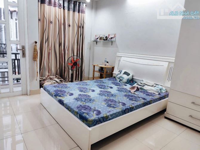 💥🏠5 TẦNG HẺM XE HƠI 42M2-30M RA ĐƯỜNG BÀ HOM Q6- VỊ TRÍ ĐẸP - GIÁ RẺ NHẤT KHU VỰC.👉6XTỶ - 3