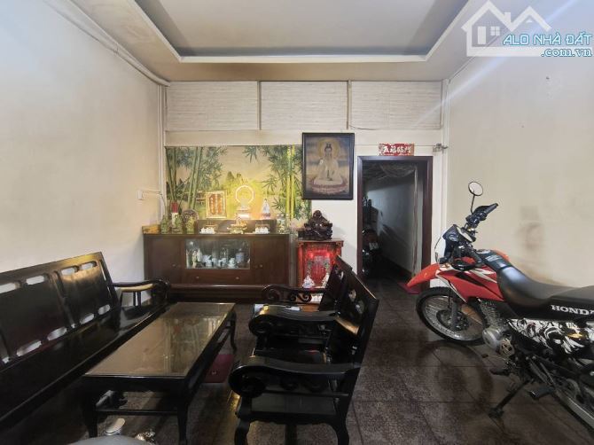 -VÀI BƯỚC THẲNG 1 TRỤC RA MẶT TIỀN - HẺM 3M, ĐƯỜNG  VĨNH VIỄN, 65M2, GIÁ CHỈ 3,5 TỶ - - 3