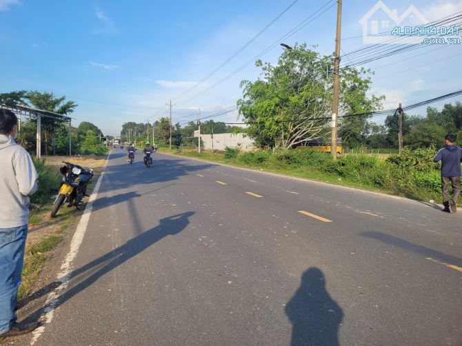 223m2 có thổ cư. Mặt tiền HL1. Đất phường Gò Dầu. 1,6 tỷ TL - 3