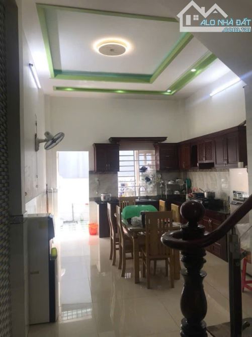 BÁN NHÀ ĐƯỜNG TỈNH LỘ 10,NGAY TRƯỜNG HỌC BTĐB (4 x 17 x 4 Tầng) 6.9 TỶ TL - 3
