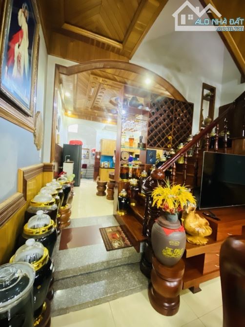 🏡NHÀ 5 TẦNG FULL NỘI THẤT GỖ XỊN-HXH SÁT MT LÊ VĂN KHƯƠNG QUẬN 12 GIÁ RẺ💰  ✅Diện tích ng - 3