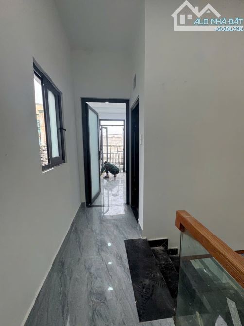 BÁN NHÀ MỚI ĐẸP HẺM TCH 21 - QUẬN 12 - GIÁ 3ty350 - 3
