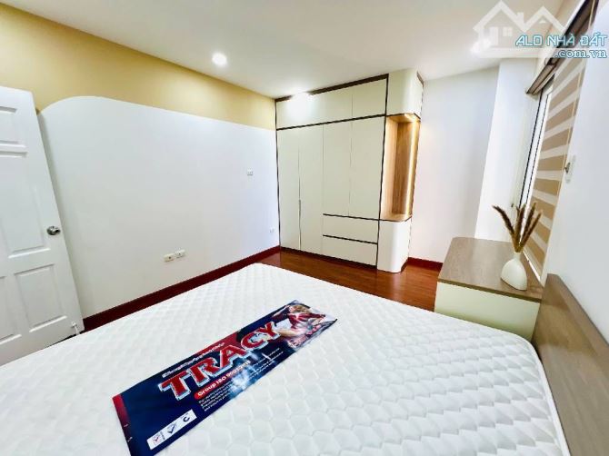 💥Yên Hòa, Cầu Giấy‼️Chung cư hiện đại ô tô chạy vòng quanh💥78m‼️Nhỉnh 6 tỷ - 3