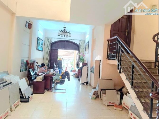 BIỆT THỰ 3 TẦNG ĐƯỜNG SỐ, QUẬN 7, (7.4 x 33), NỞ HẬU 8.3, 36 TỶ - 3