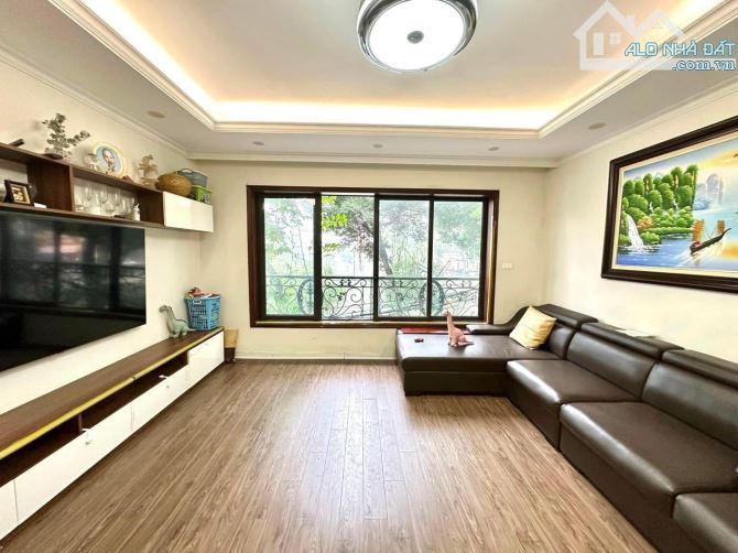 Phân Lô Trần Quốc Hoàn - Ô Tô Tránh - 40m x 4 Tầng - 14 Tỷ - 3