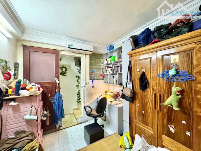 20M RA MẶT ĐƯỜNG ĐẠI LA - MINH KHAI - HAI BÀ TRƯNG - 4 TẦNG 1 TUM - 3 NGỦ - NHỈNH 4 TỶ - 3