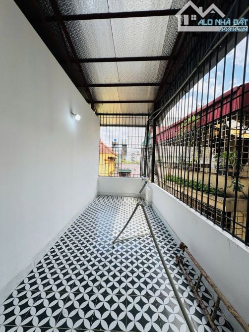 BÁN NHÀ KHƯƠNG TRUNG DT 46M, 6T, 13 TỶ . - 3
