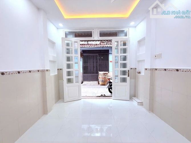 Bán nhà đẹp, giá rẻ Gò Vấp - Hẻm 3m Nguyễn Văn Khối - Chỉ hơn 3 tỷ - 247 - 3