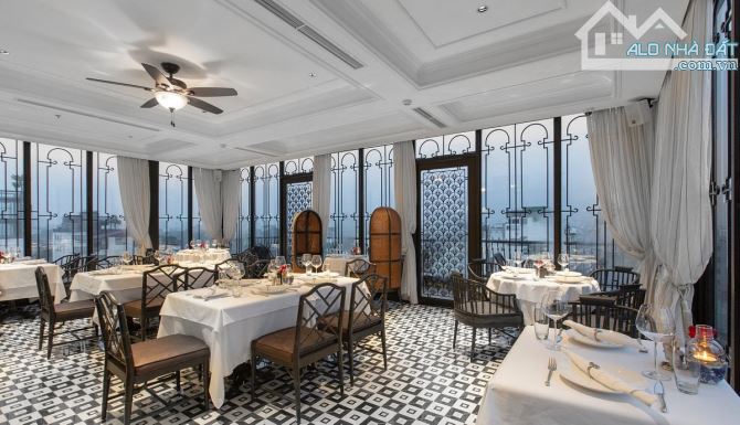 Chủ Vay Bank 200 Tỷ - Khách Sạn Lò Sũ - 350m2 - 90 phòng - 342 Tỷ - Dòng tiền 6,6 tỷ/th - 4