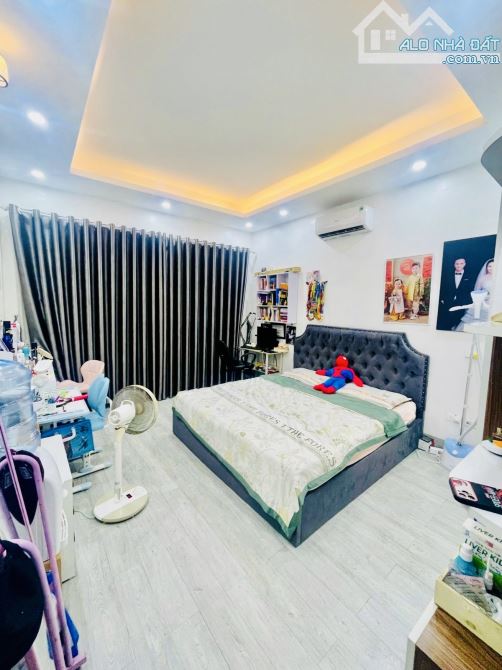 Chính Chủ Bán Nhà Thạch Bàn Ngõ Thông Ra AEON 2p Qua Trung Tâm 10p Trường Các Cấp - 4