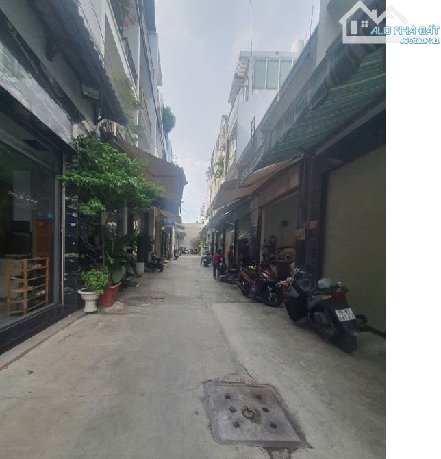 Cho thuê nhà hxh 6m phú thọ hòa, quận tân phú, dt 4 x 13m, nhà 3 lầu, 4pn 4wc - 4