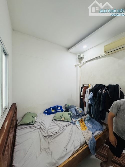 SIÊU RẺ, NHÀ ĐẸP 3 TẦNG TẶNG NỘI THẤT- 52M2-HẺM XE TẢI 6M THÔNG LÊ TRỌNG TẤN. CHỈ 5 TỶ XÍU - 4