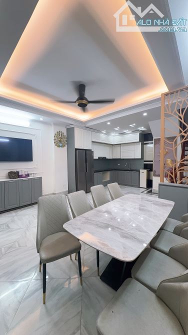 💥RẠNG RỠ: Trần Quốc Vượng 44m2, 6T, đẹp ở luôn, tặng full NT, ngõ thông, MT rộng 5m - 4