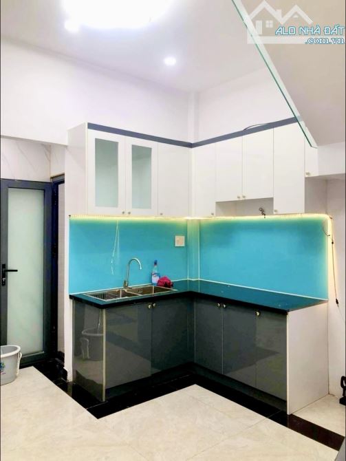 Chỉ 5.5 tỷ - HXH thông, nhà 4T Lũy Bán Bích Tân Phú - 4x11m. Gần Đầm Sen, ở ngay không sửa - 4