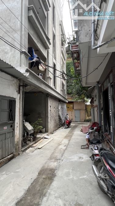Bán nhà Ô tô Đỗ cửa- Đại Mỗ - Cạnh Lê Quang Đạo 35m - 4