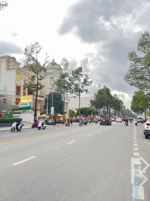 Bán biệt thự 3 tầng kdc D2D, p.Thống Nhất, tp Biên Hoà. 10x20m 500m sàn 19 tỷ - 4