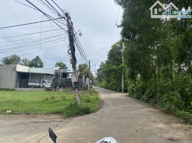Sát chủ gửi bán lô góc, QH đường 20m  phường long tâm, tp bà rịa - 4