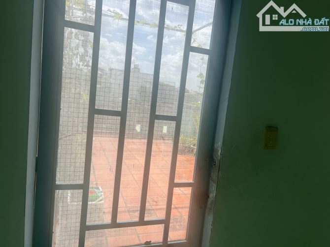 Chủ ngộp cần bán gấp nhà 3 tầng 4-19m(78m2).Hẻm 6m sát mặt tiền TA16. 4T4 - 4