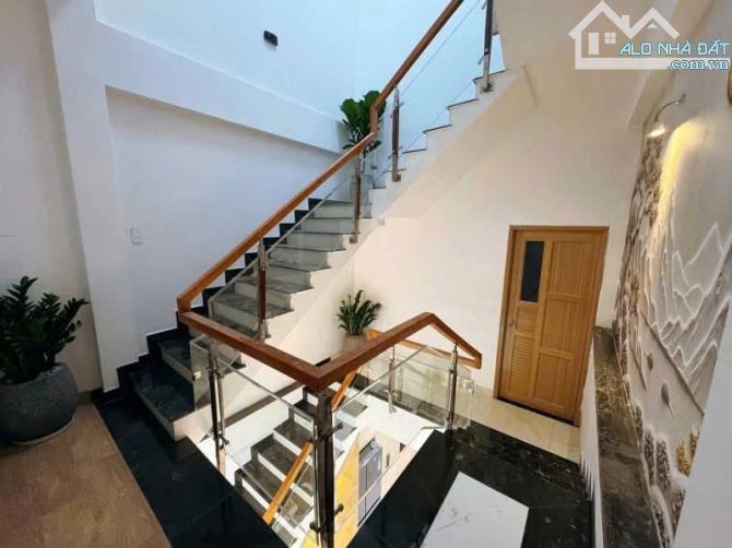 LÔ GÓC 100M 2 TẦNG MẶT TIỀN TRẦN KHÁNH DƯ ,SÁT NGUYỄN VĂN THOẠI -MỸ KHÊ-GIÁ CHỈ 16,99 TỶ. - 4