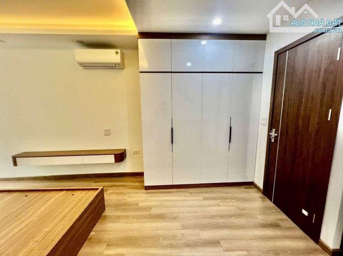 Bán Nhà Ngõ 67 Nguyễn Văn Cừ,  Ngọc Lâm, Long Biên, 38m2, 5 Tầng, Phân Lô, Ô Tô, Full đồ - 4