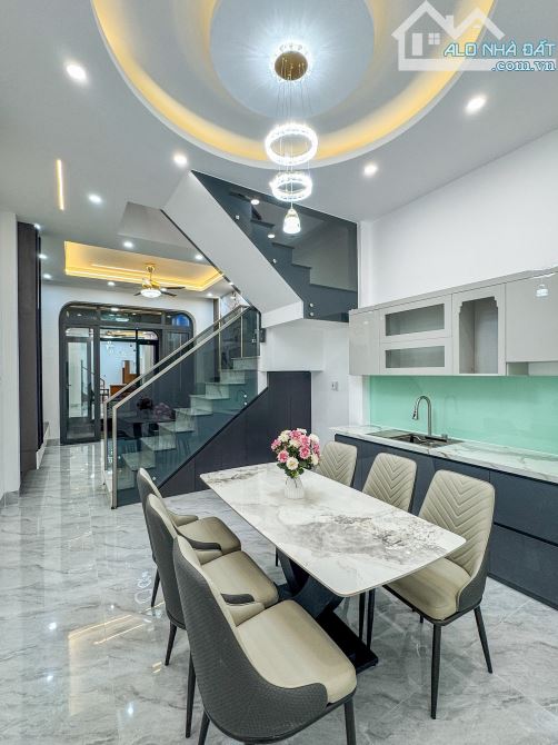 NHÀ TRỆT LẦU NGANG 4 DÀI 16 HẺM 311 NGUYÊN VĂN CỪ - CÓ PHÒNG NGỦ Ở TÂNG TRỆT - 4