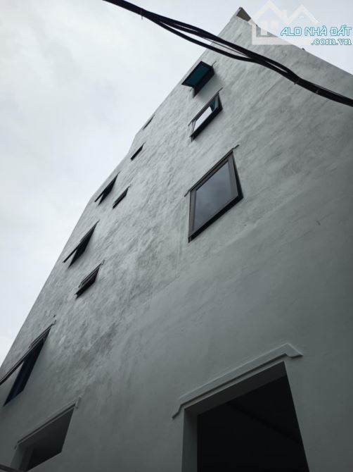 BÁN NHÀ LÔ GÓC – 15M RA ĐƯỜNG Ô TÔ TRÁNH – HÀNG XÓM VINCOM 36m2 giá 5.75 tỷ - 4
