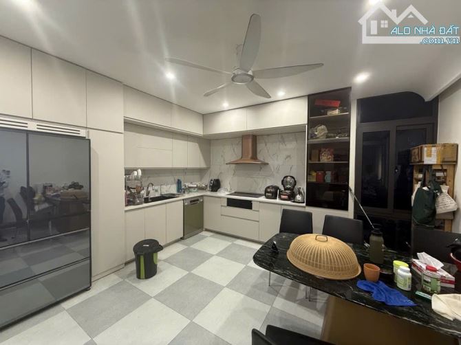 CẦN TRẢ NỢ NGÂN HÀNG 16 TỶ. BÁN GẤP – PHÂN LÔ HỒ TÙNG MẬU - HÀNG XÓM KĐT GOLK MARK CITY - 4