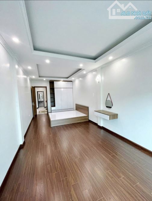 DƯƠNG VĂN BÉ 50M 6 TẦNG THANG MÁY GARA FULL NỘI THẤT XÂY ĐỘC LẬP CHÍNH CHỦ BÁN RẺ - 4
