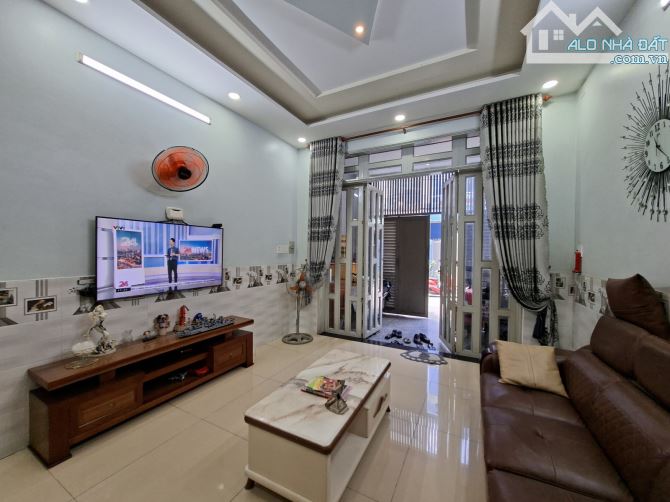 Phạm Văn Chiêu -Gò Vấp - 60m2 - 4 Tầng - 8.5 tỷ - Hẻm Ôtô- Hoàn công - SHR - 4