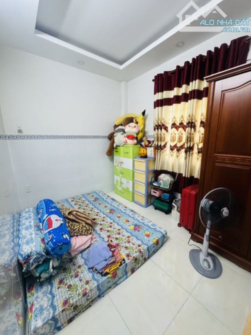 Bán nhà 3 tầng, 42m2 (4x11), Ngay vòng xoay An Lạc, Aeon Tên Lửa, giảm sâu còn hơn 3 tỷ - 4