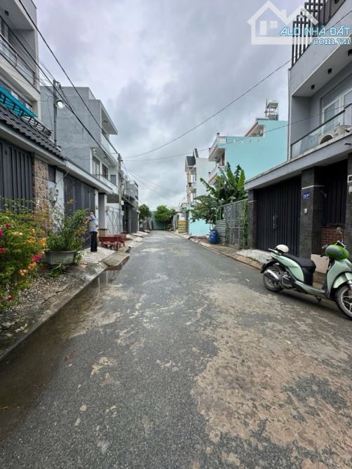 Bán nhà 90m² 3 Tầng ,Võ Thị Hồi-Xuân Thới Đông-Hóc môn-Giá 5.2 tỷ - 4