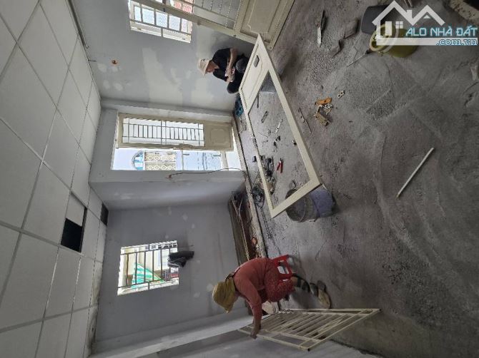 Bán nhà Miếu Bình Đông-36m2-4x9-Hxh đổ cửa-Chỉ 2.xxx tỉ - 4