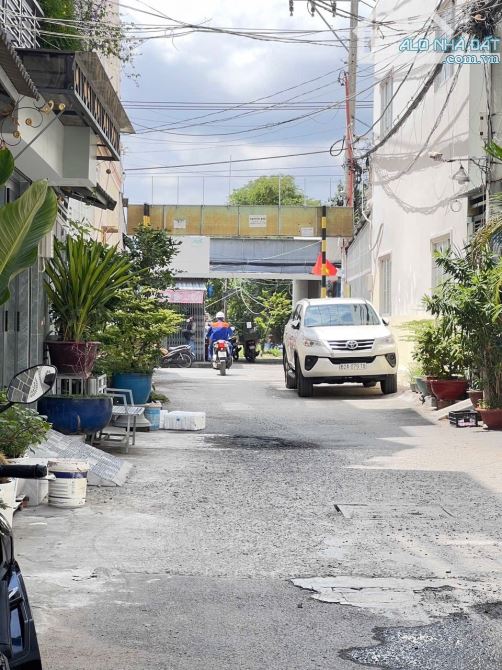 Bán nhà đẹp 2 tầng hẻm xe hơi .Đào Tông Nguyên,Nhà Bè.Giá 5.25 tỷ. - 4