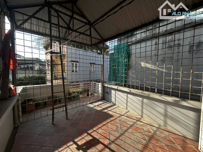Cho thuê nhà  Ngõ 129 Nguyễn Trãi, Thanh Xuân. DT 45m x 4 tầng, giá 12.5tr - 4